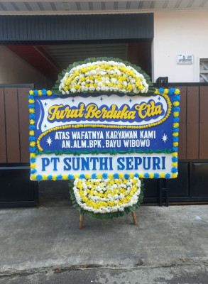 Papan Bunga Duka di Lampung Timur